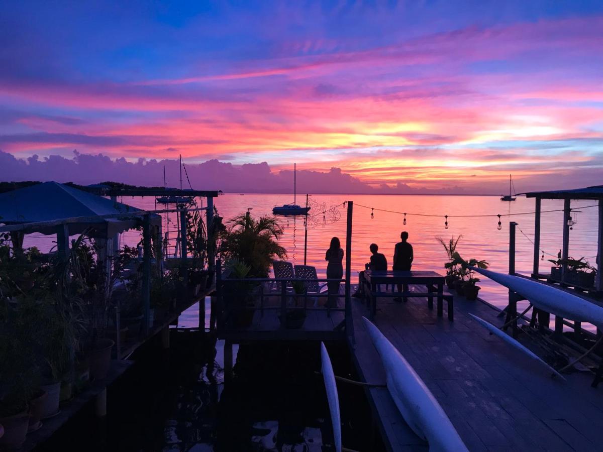 Saigon Bay Bed & Breakfast Бокас дел Торо Екстериор снимка