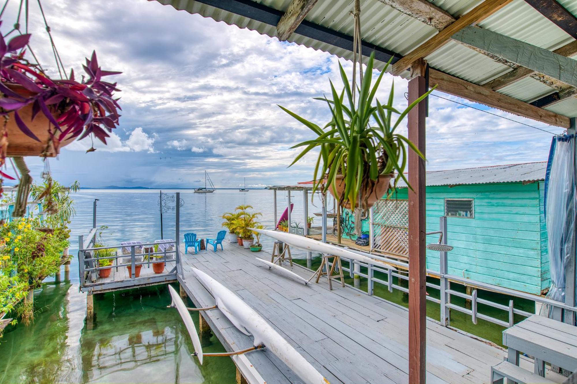 Saigon Bay Bed & Breakfast Бокас дел Торо Екстериор снимка